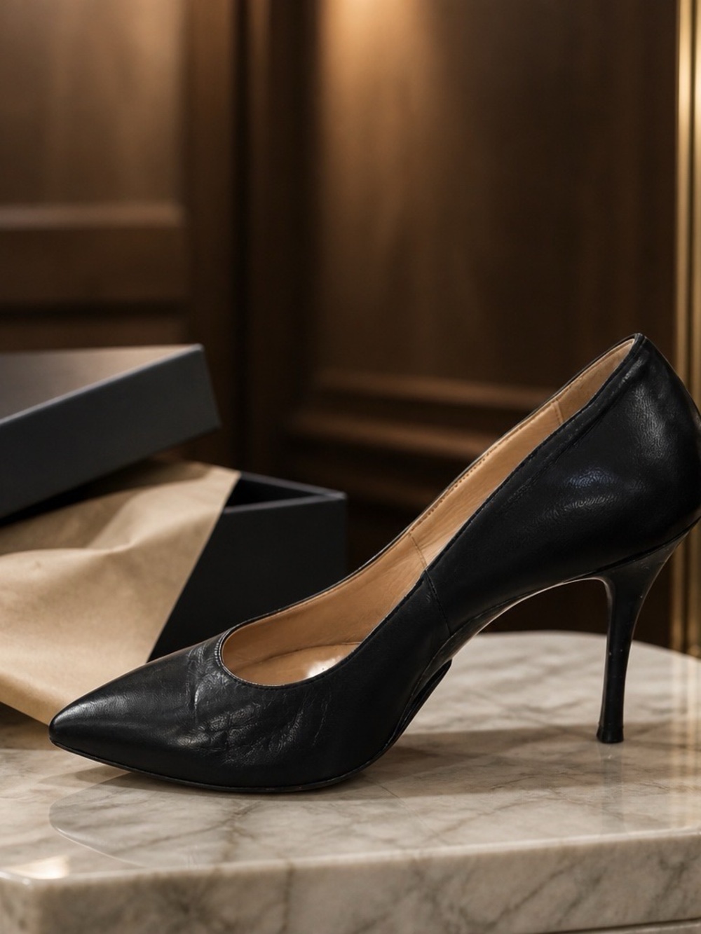 Enrico Cuini Black Leather Pumps
Womens size 37  Designer , High end  Stiletto